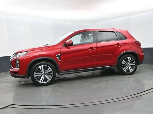 Used 2024 Mitsubishi Outlander Sport SE AWD/4WD image 5