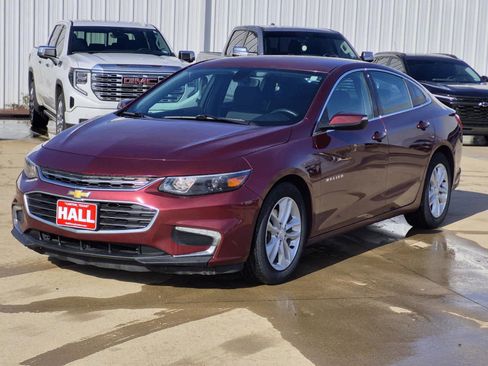 Used 2016 Chevrolet Malibu LT image 3