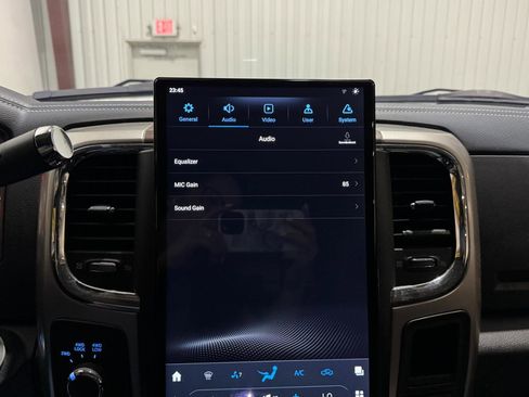Used 2016 RAM 2500 Laramie w/ Protection Group AWD/4WD image 19