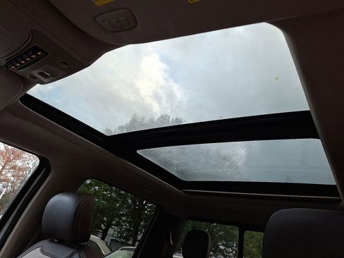 Used 2018 Ford F450 Limited image 10