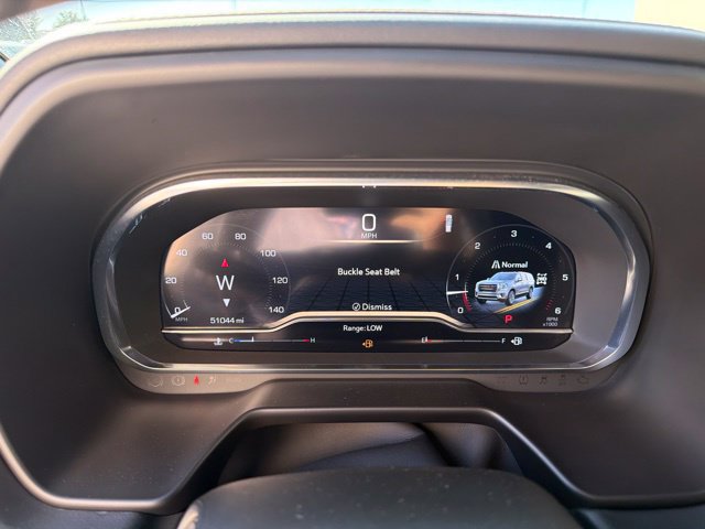 Used 2024 GMC Yukon AT4 w/ Technology Package AWD/4WD image 25
