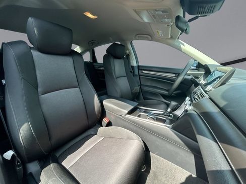 Used 2020 Honda Accord LX image 12