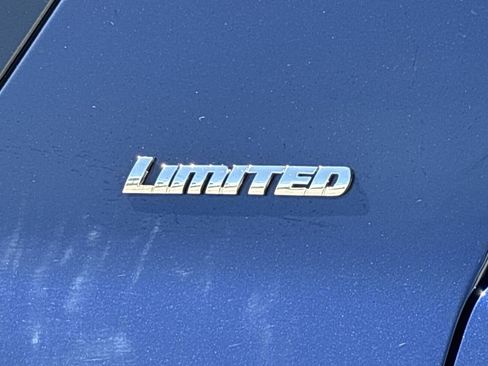 Used 2023 Toyota 4Runner Limited image 9