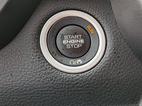 Used 2021 RAM 1500 Big Horn AWD/4WD image 16