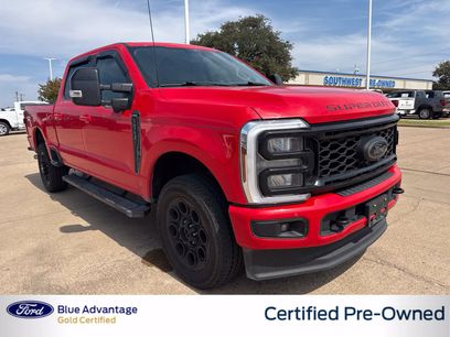 Used 2025 Ford F250 Lariat w/ Black Appearance Package