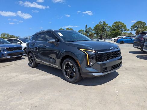 New 2026 Kia Sportage EX AWD/4WD image 2
