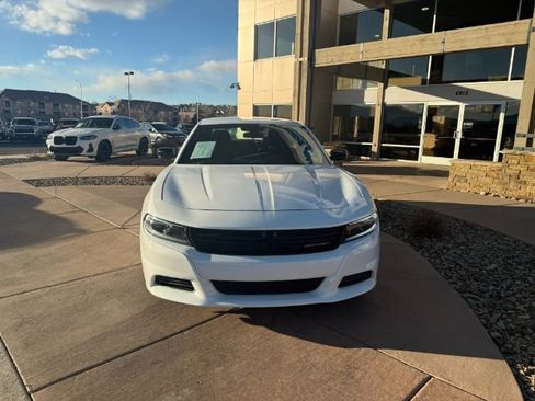 Used 2023 Dodge Charger SXT RWD image 2