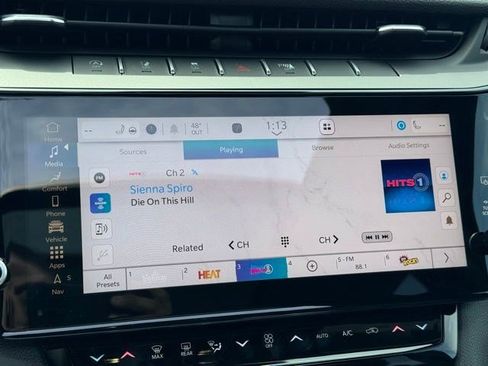 New 2026 Jeep Grand Cherokee Limited w/ Luxury Tech Group II image 20