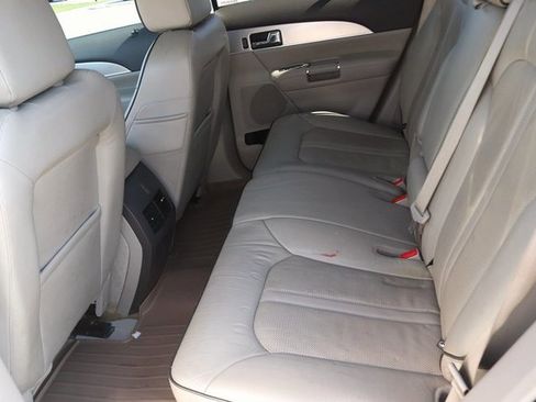 Used 2015 Lincoln MKX AWD w/ Equipment Group 102A image 15