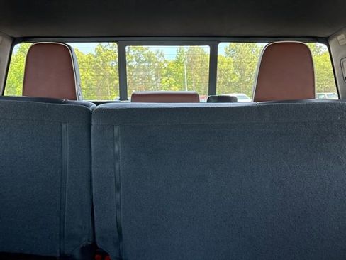 Used 2024 GMC Sierra 2500 Denali Ultimate AWD/4WD image 11