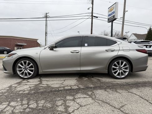 Used 2020 Lexus ES 350 F Sport w/ Accessory Package 2 image 3