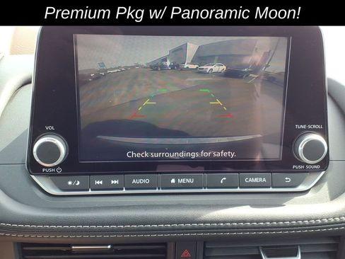 Used 2023 Nissan Rogue SV w/ SV Premium B Package AWD/4WD image 11