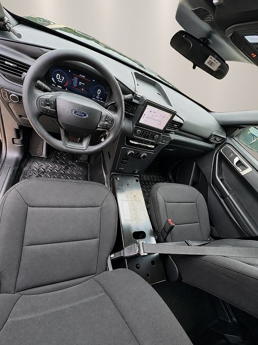 New 2025 Ford Explorer 4WD Police Interceptor w/ Ready For The Road Package image 8