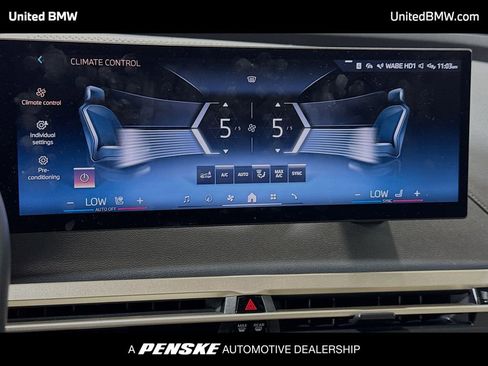 Used 2024 BMW iX xDrive50 w/ Premium Package AWD/4WD image 11