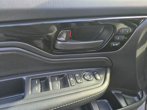 Used 2025 Honda Odyssey Touring image 18