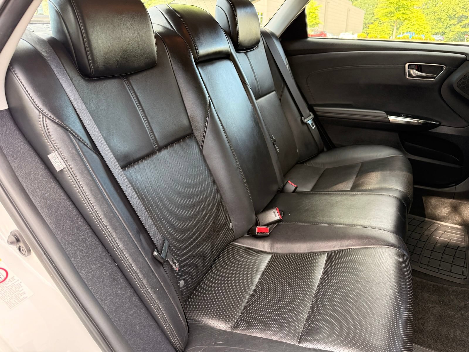 Used 2016 Toyota Avalon Limited w/ Toyota Safety Sense Package FWD image 43