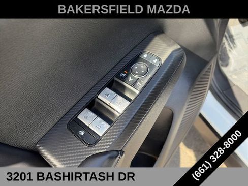Used 2024 Mitsubishi Outlander SE AWD/4WD image 11