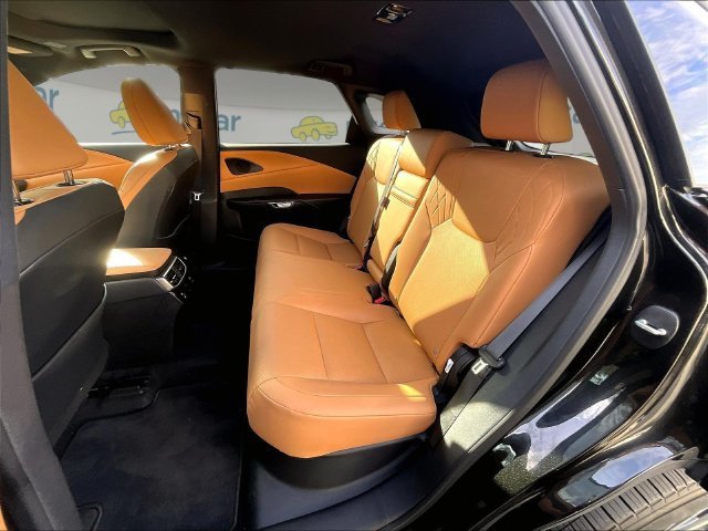 Used 2024 Lexus RX 350 Premium w/ Cold Area Package AWD/4WD image 22