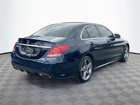 Used 2018 Mercedes-Benz C 300 4MATIC Sedan image 7
