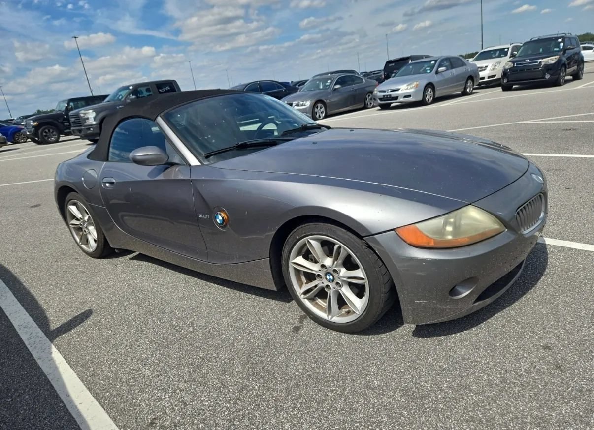 Used 2003 BMW Z4 3.0i RWD image 5