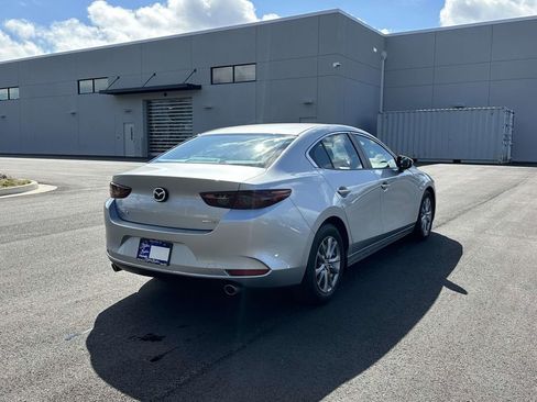 Used 2019 MAZDA MAZDA3 Base image 23
