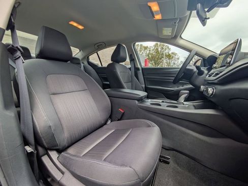 Used 2025 Nissan Altima 2.5 SV image 26
