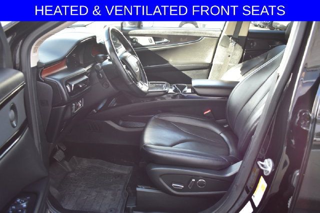 Used 2022 Lincoln Nautilus Reserve w/ Monochromatic Package AWD/4WD image 4