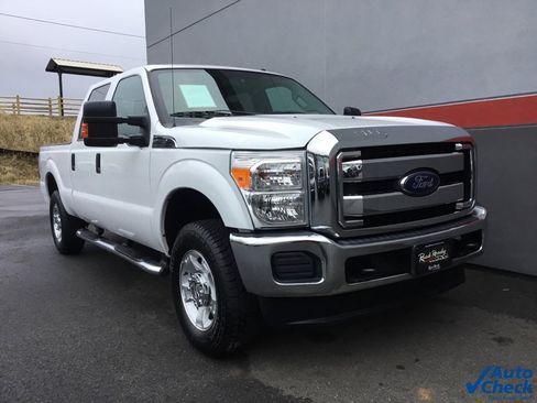 Used 2016 Ford F250 XLT image 3