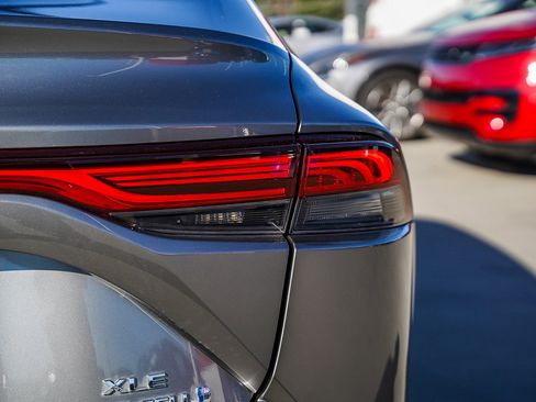 Certified 2022 Toyota Mirai XLE image 10
