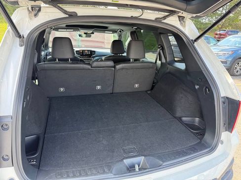 Used 2023 Honda Passport EX-L image 5