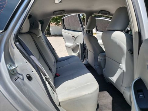 Used 2012 Toyota Prius Three FWD image 27