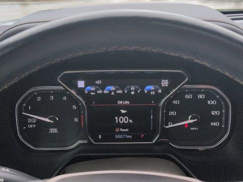 Used 2021 GMC Yukon AT4 w/ AT4 Premium Plus Package AWD/4WD image 29