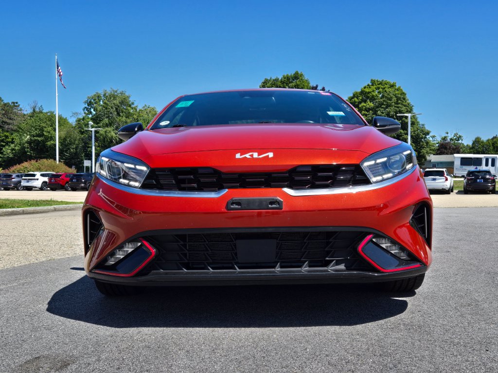 Used 2023 Kia Forte GT-Line w/ GT-Line Premium Package FWD image 9