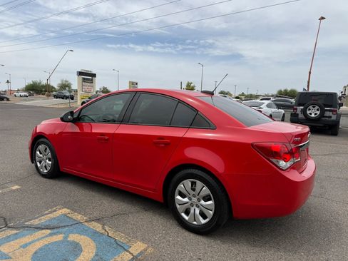 Used 2016 Chevrolet Cruze LS FWD image 7