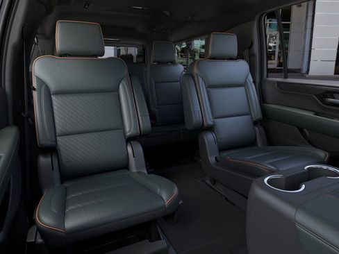 New 2026 GMC Yukon XL AT4 image 17