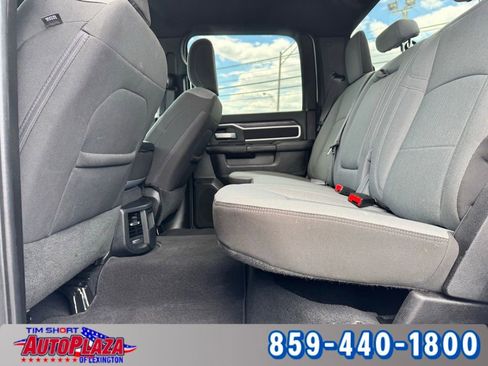 Used 2024 RAM 2500 Big Horn AWD/4WD image 43