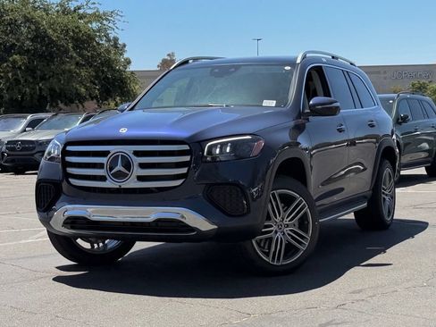 New 2026 Mercedes-Benz GLS 450 4MATIC image 2