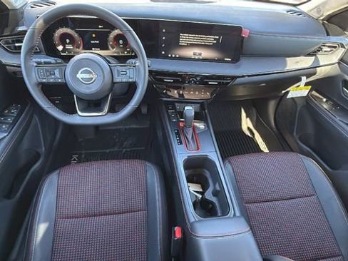 New 2026 Nissan Kicks SR w/ Cold Weather Package AWD/4WD image 26