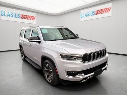Used 2023 Jeep Wagoneer Series III w/ Preferred Equipment Group