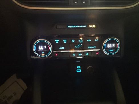 Used 2021 Ford Escape SEL image 13