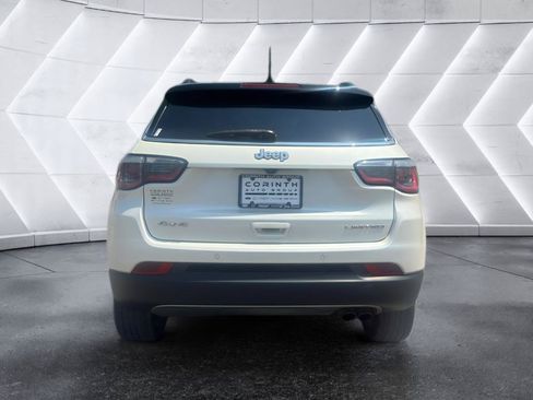 Used 2018 Jeep Compass Limited w/ Navigation Group AWD/4WD image 6