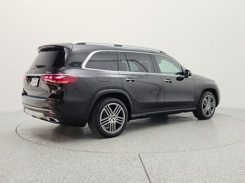 Certified 2026 Mercedes-Benz GLS 450 4MATIC image 5