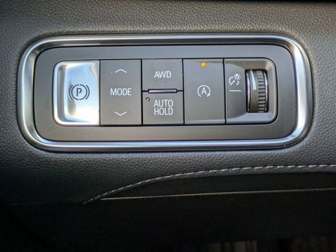 New 2026 Buick Enclave Sport Touring w/ Power Package AWD/4WD image 23