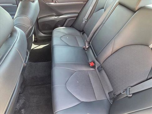 Used 2023 Toyota Camry XSE FWD image 17