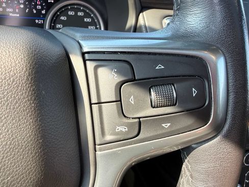 Used 2021 Chevrolet Tahoe Z71 w/ Z71 Off-Road Package AWD/4WD image 46