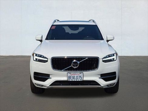 Used 2018 Volvo XC90 T5 Momentum w/ Convenience Package FWD image 8