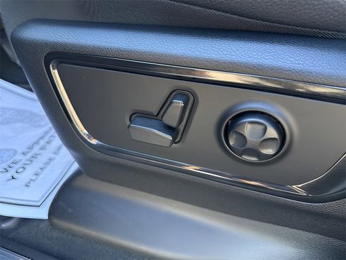 Used 2023 RAM 1500 Limited w/ Trailer Tow Group image 28