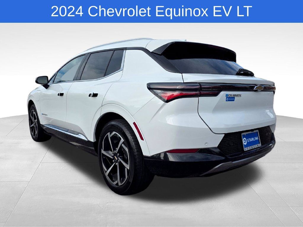 Certified 2024 Chevrolet Equinox EV LT FWD image 6