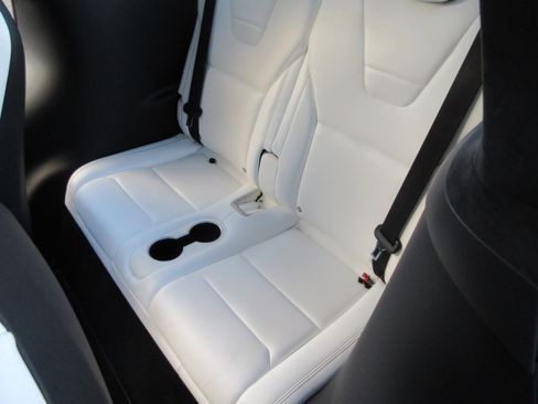 Used 2017 Tesla Model X P100D image 30