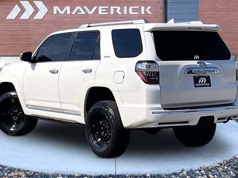 Used 2023 Toyota 4Runner Limited AWD/4WD image 4